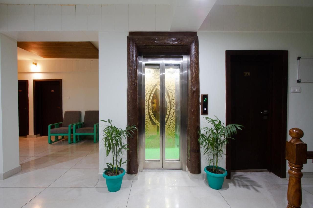 Tripli Drilbu Hotel 3*